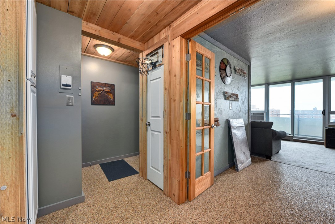 Envoy Condo - Residential