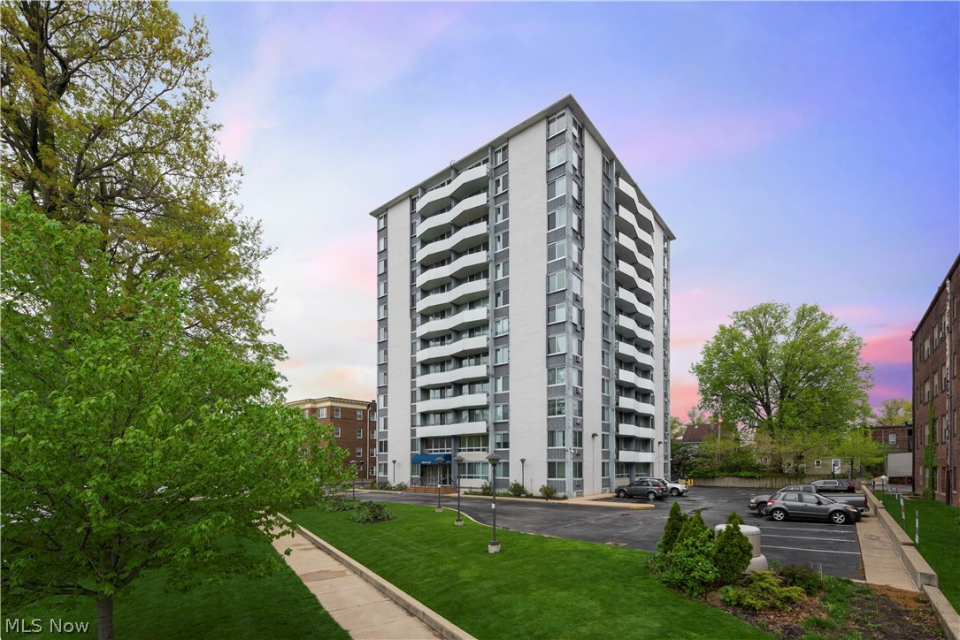 Envoy Condo - Residential