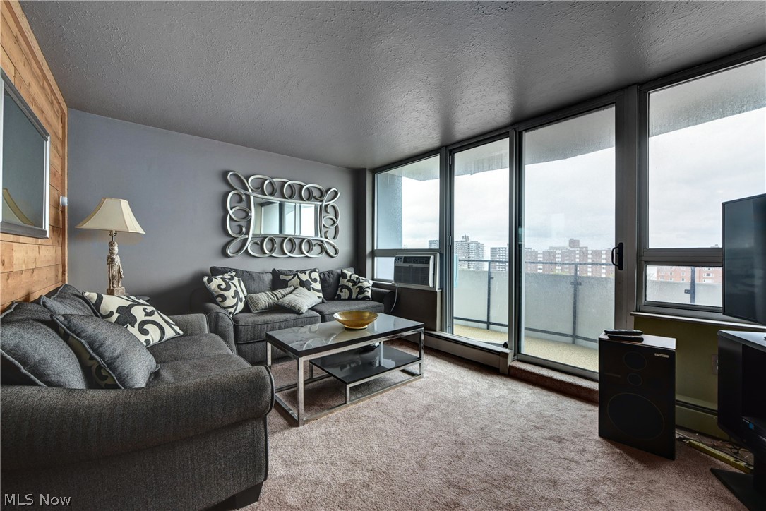 Envoy Condo - Residential