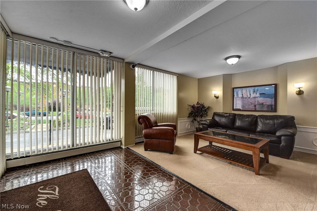 Envoy Condo - Residential