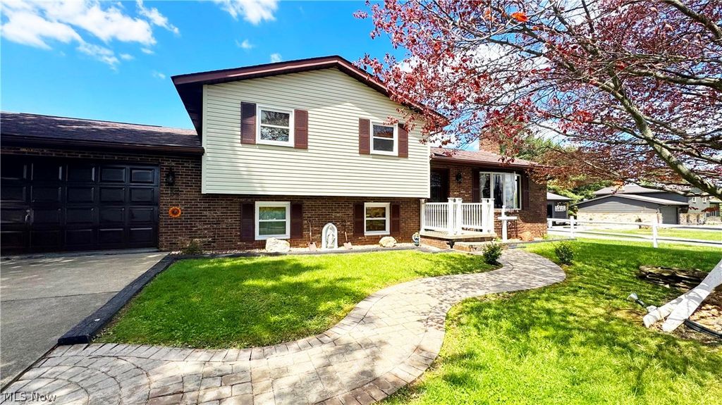 Photo of 25 Oak Drive DR, Dillonvale, OH 43917 (MLS # 5205009)