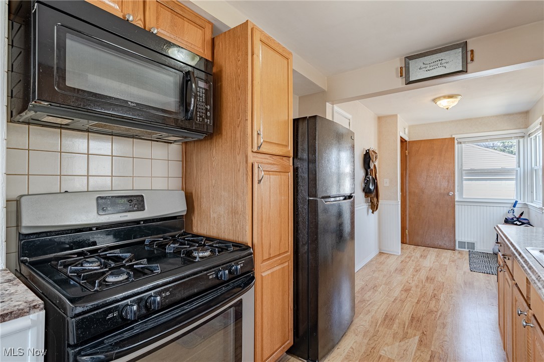 3118 Priscilla Avenue, Parma, Ohio image 10
