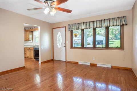 Tiny photo for 2454 Clarendon Avenue, Zanesville, OH 43701 (MLS # 5252122)