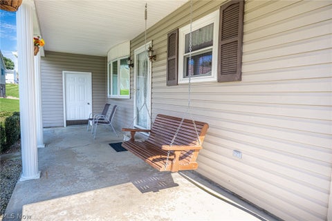 Tiny photo for 2454 Clarendon Avenue, Zanesville, OH 43701 (MLS # 5252122)