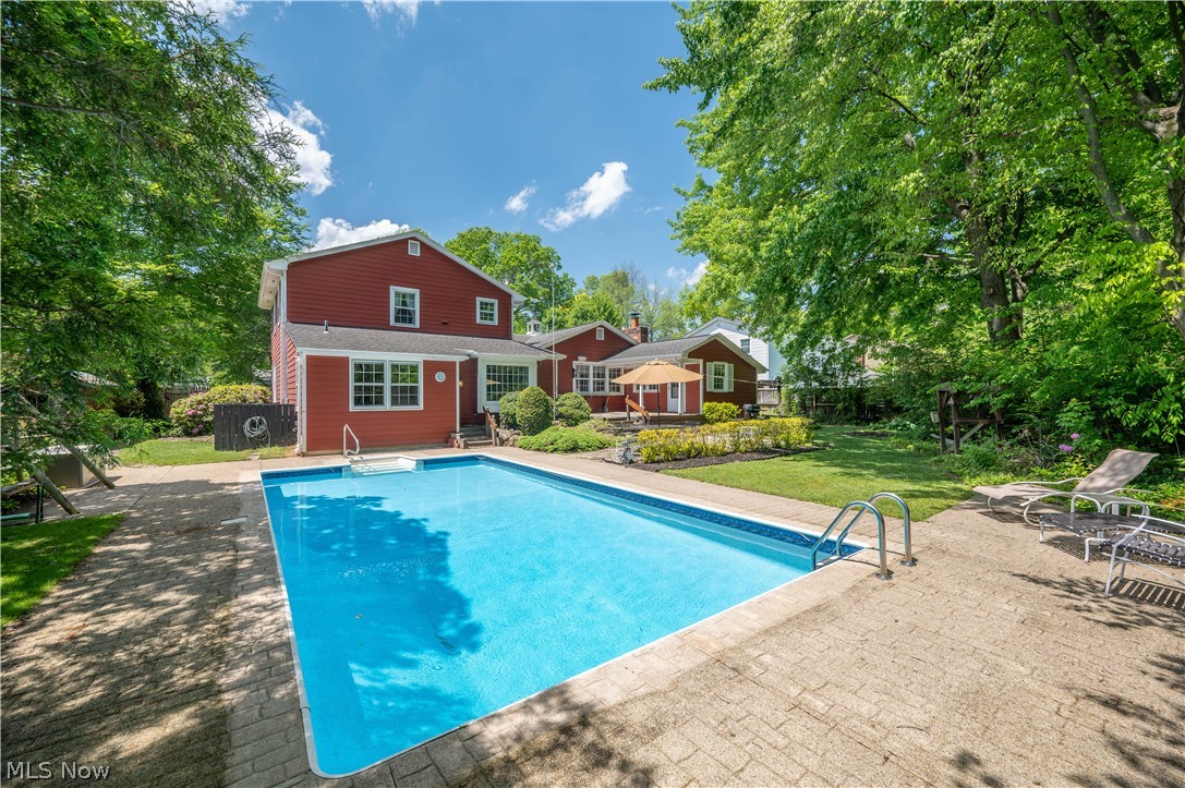 Lake Forest 4 - Residential