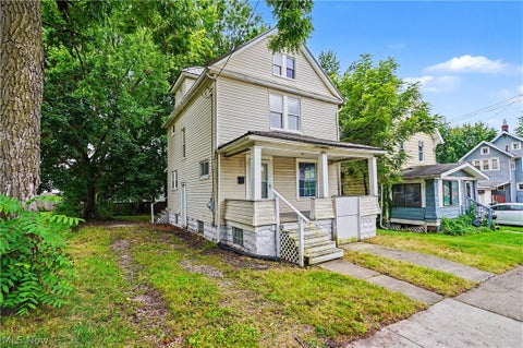 Tiny photo for 944 Redfern Avenue, Akron, OH 44314 (MLS # 5239077)