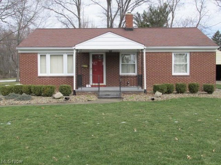 Beautiful ranch completely updated, tastefully done, on a quiet street. This house features a great room with a fireplace to relax or entertain in, and a finished basement. This home is much larger than it looks! Liberty schools, but minutes from YSU, hospitals, and downtown. This is a must see!