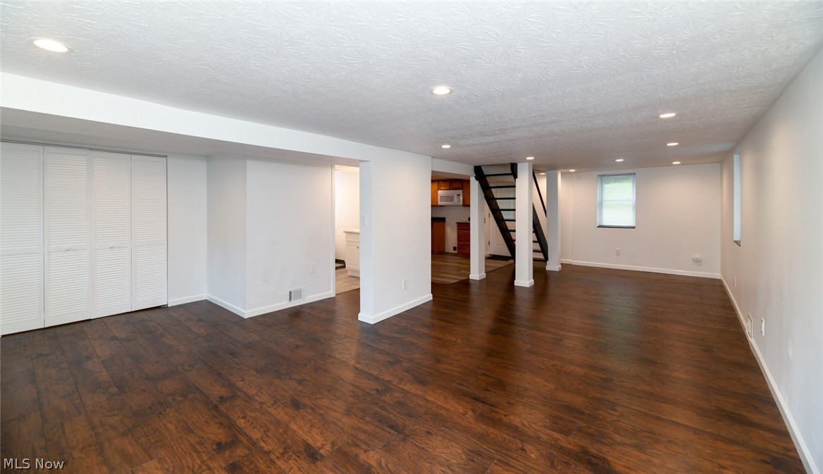 Hazelwood Acres - Residential