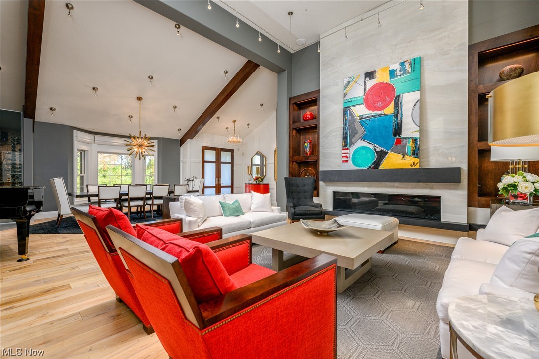 Glenmoor Villas - Residential