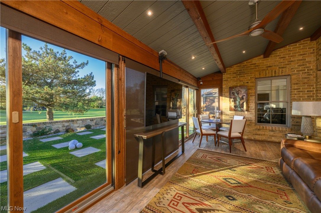 Glenmoor Villas - Residential