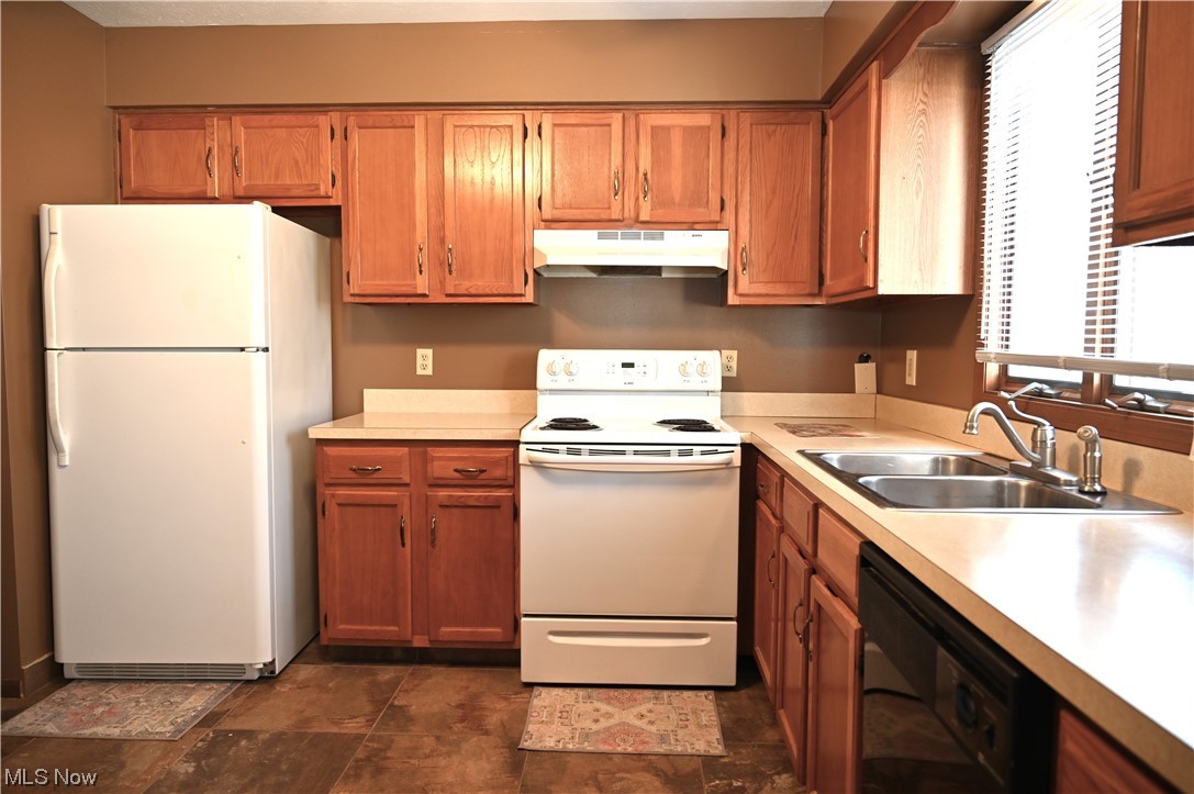 Presidential Estates Condo - Residential