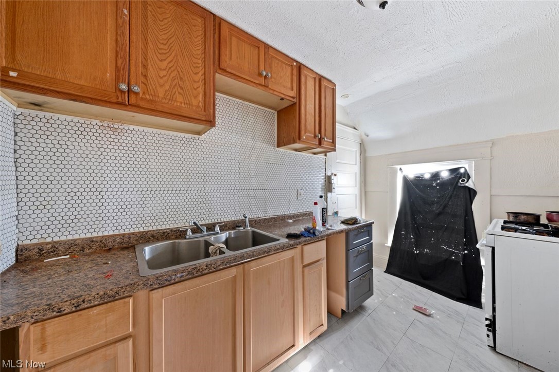 Winslow Talbot & Sharps Allot - Residential Income