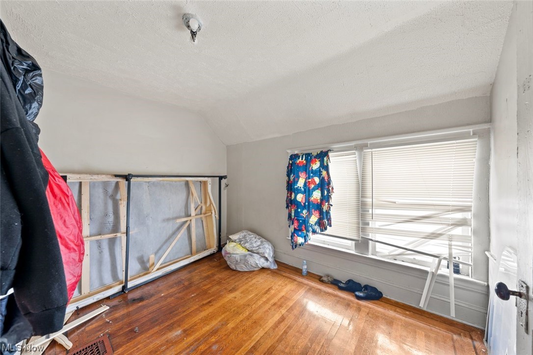 Winslow Talbot & Sharps Allot - Residential Income