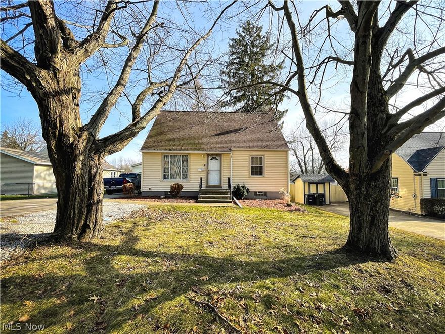 Come and take a look at this MOVE-IN READY cozy cape cod. This home has everything to give you that peace of mind that you are searching for. So many new updates including the new air conditioning, dish washer, and hot water tank from 2019. The roof, gutters and vinyl siding were all done in 2012. When you walk in through the side door, you enter into the eat in kitchen followed by a spacious living room. Two of the bedrooms are on the first floor that have just been given a modern new look. The third bedroom being very spacious and located on the second floor. If you're looking for that house that is going to feel like home from the first time you step foot in, then this is the one for you !
