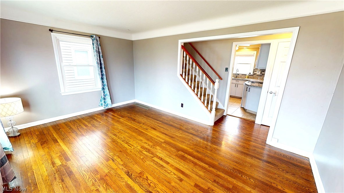 1569 Fruitland Avenue