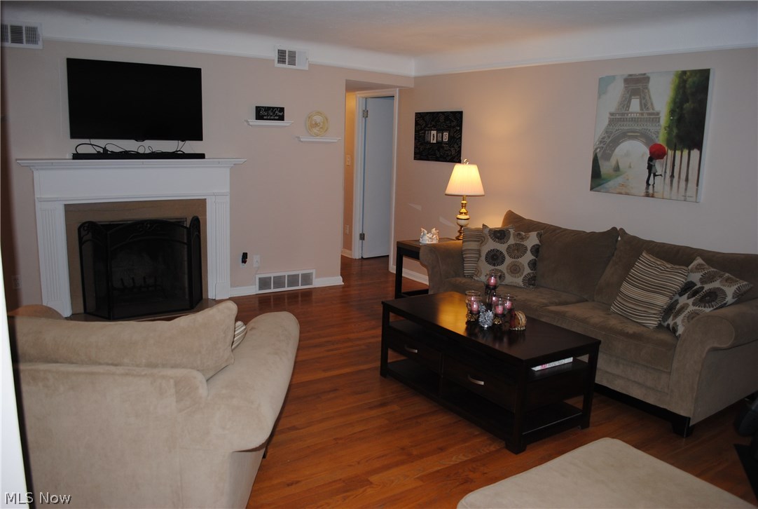 Bonnie Bank Blvd - Residential