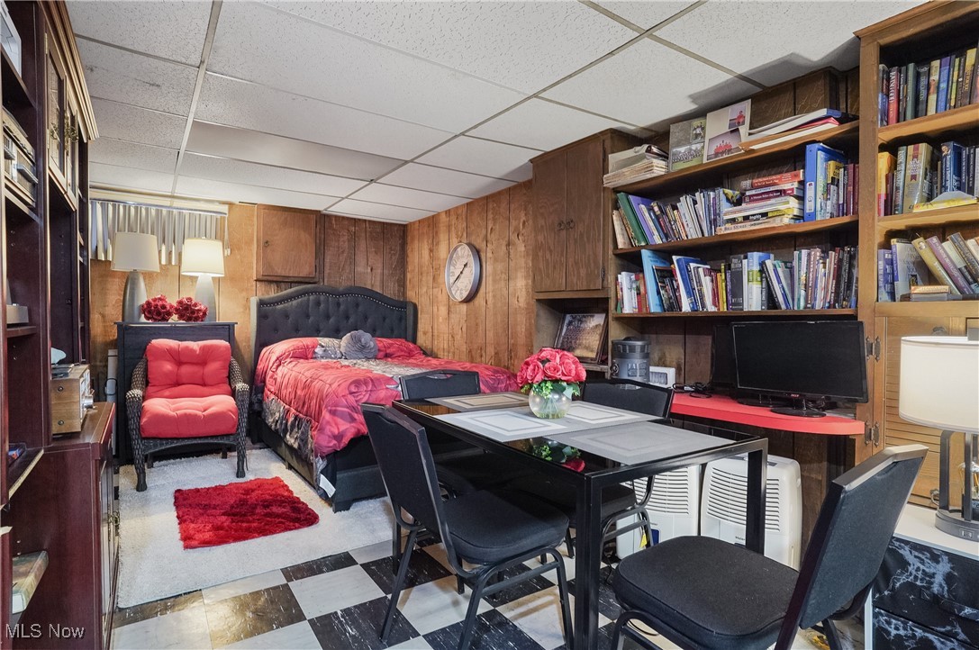 Akron, Ohio 44320, United States, 3 Bedrooms Bedrooms, ,3 BathroomsBathrooms,Residential,Contingent,189704