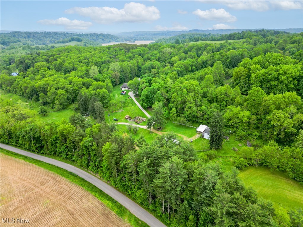 24981 Township Rd 26, Coshocton, Ohio image 12