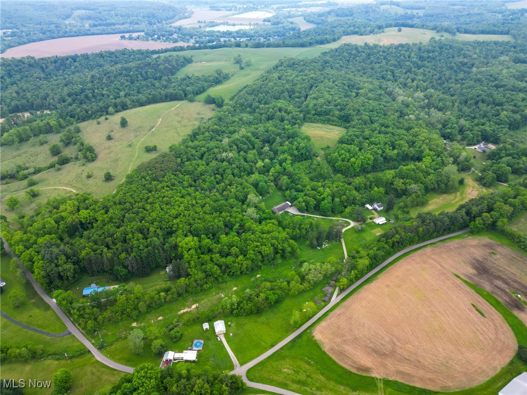 24981 Township Rd 26, Coshocton, Ohio image 14