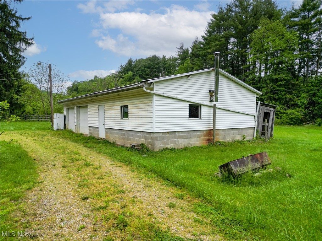 24981 Township Rd 26, Coshocton, Ohio image 5