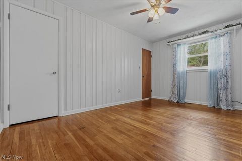 Tiny photo for 609 27th Street, Vienna, WV 26105 (MLS # 5210490)