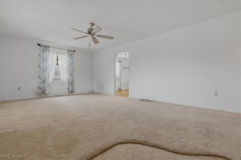 Tiny photo for 609 27th Street, Vienna, WV 26105 (MLS # 5210490)
