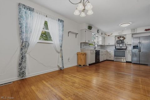 Tiny photo for 609 27th Street, Vienna, WV 26105 (MLS # 5210490)