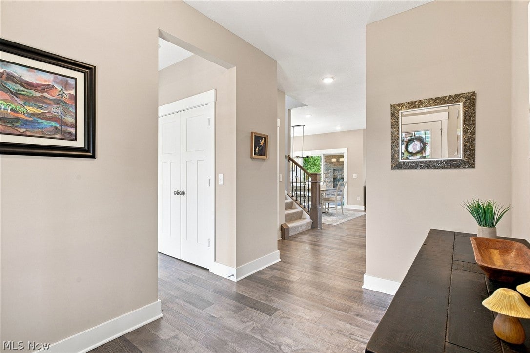 6487 Horizon Drive