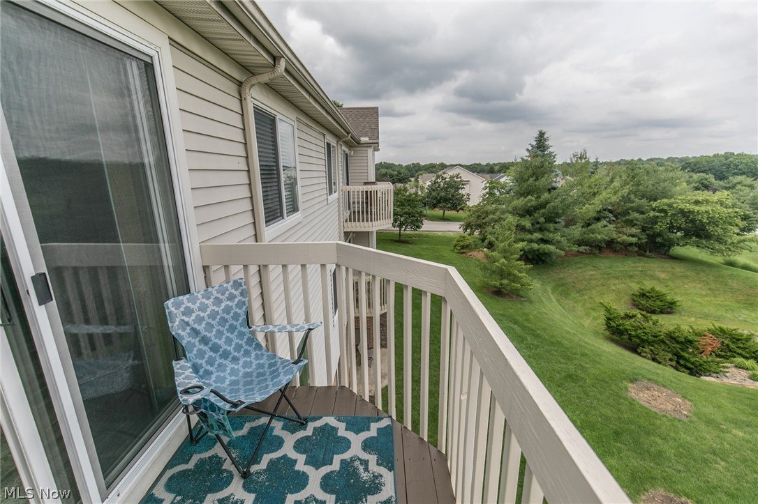 Brookledge Commons Condos - Residential