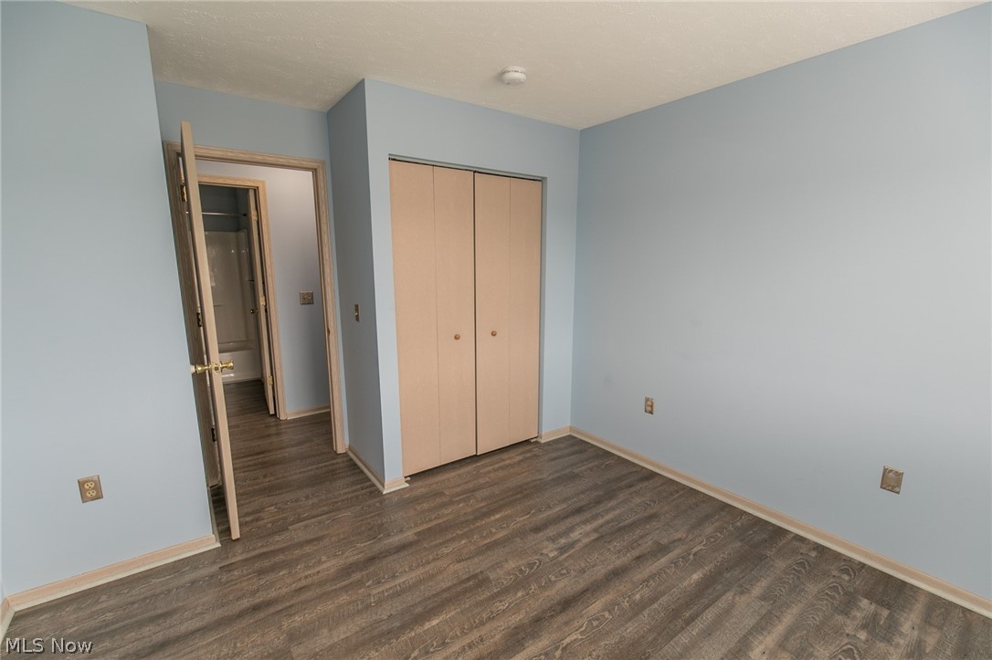 Brookledge Commons Condos - Residential