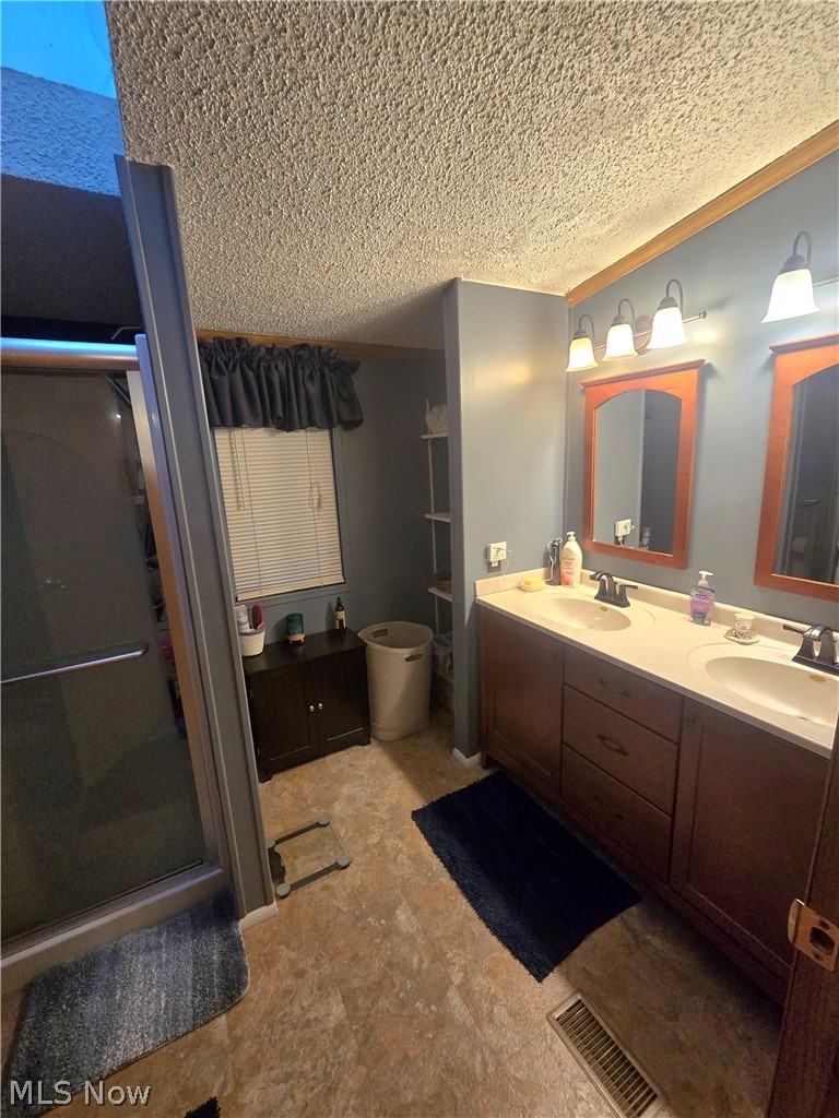 Troy Oaks - Residential