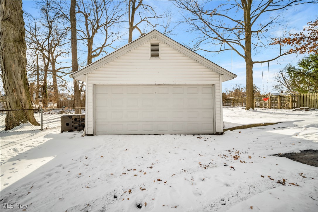 75 Forest Drive, Painesville, Ohio image 4