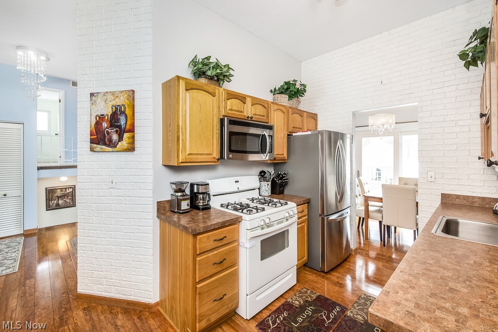 Olmsted 06 - Residential