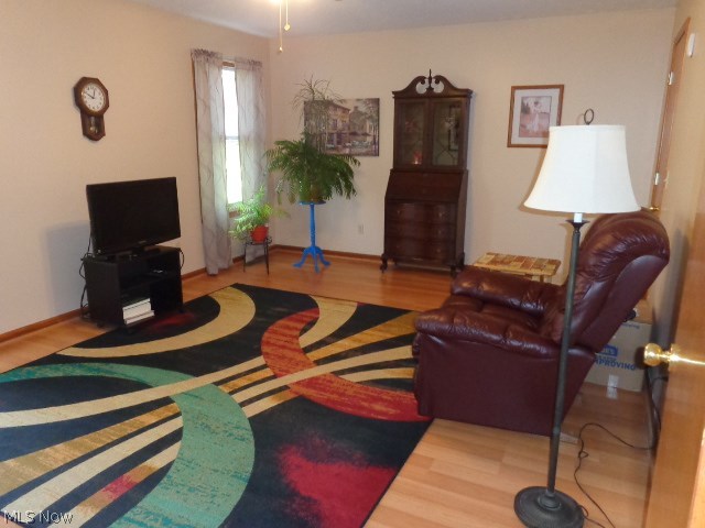 Ravine Blvd - Residential