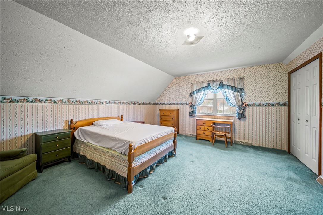 Chesapeake Cove Condo - Residential