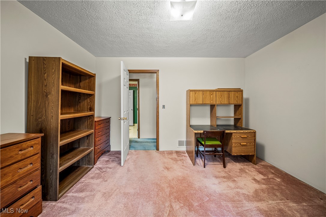 Chesapeake Cove Condo - Residential