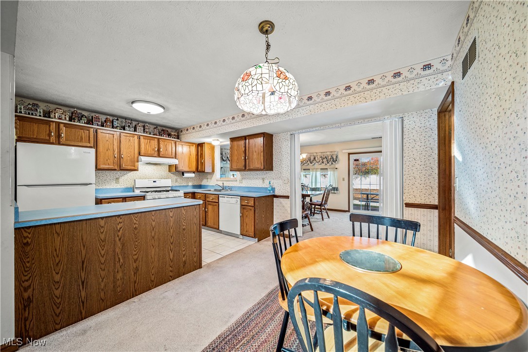 Chesapeake Cove Condo - Residential