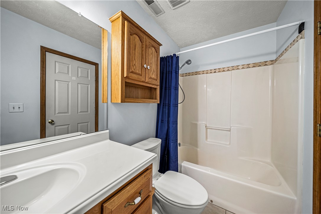 Chesapeake Cove Condo - Residential