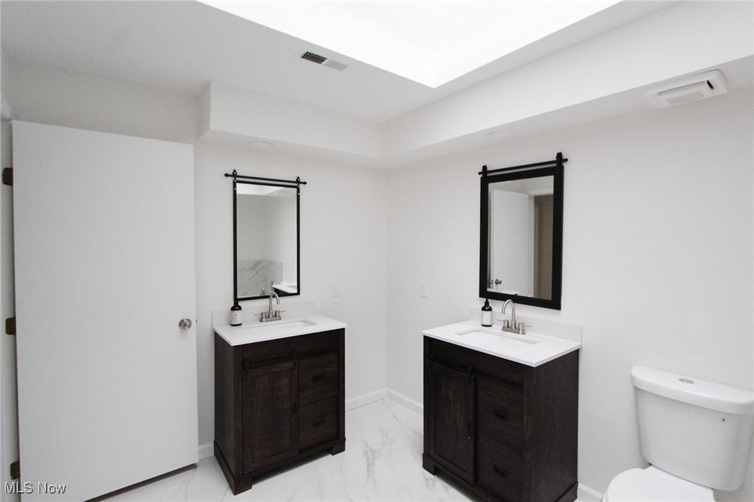 Worton Park - Residential