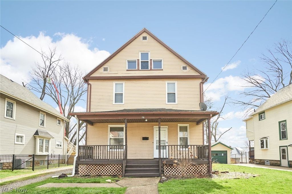 Photo of 85 Mount View Avenue, Akron, OH 44303 (MLS # 5197855)