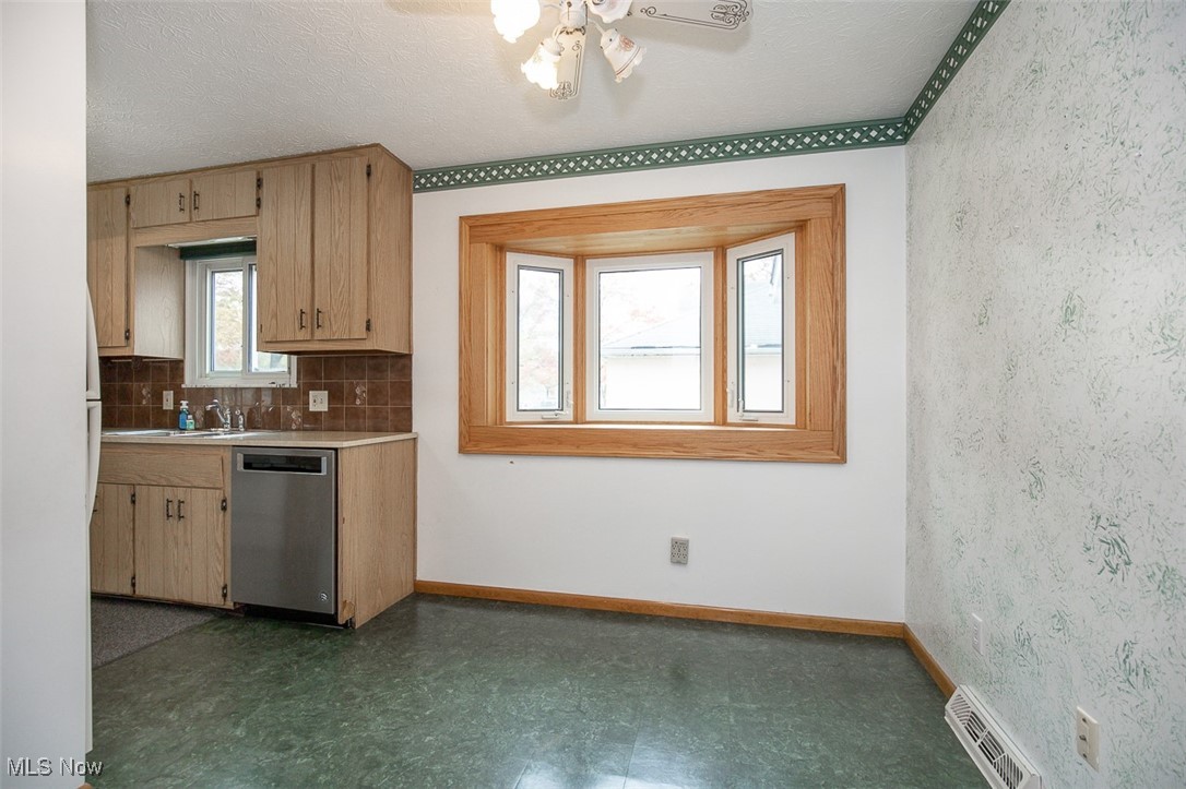 Meadow Circle - Residential