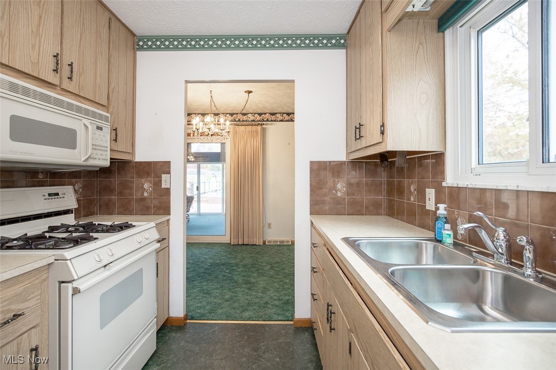 Meadow Circle - Residential