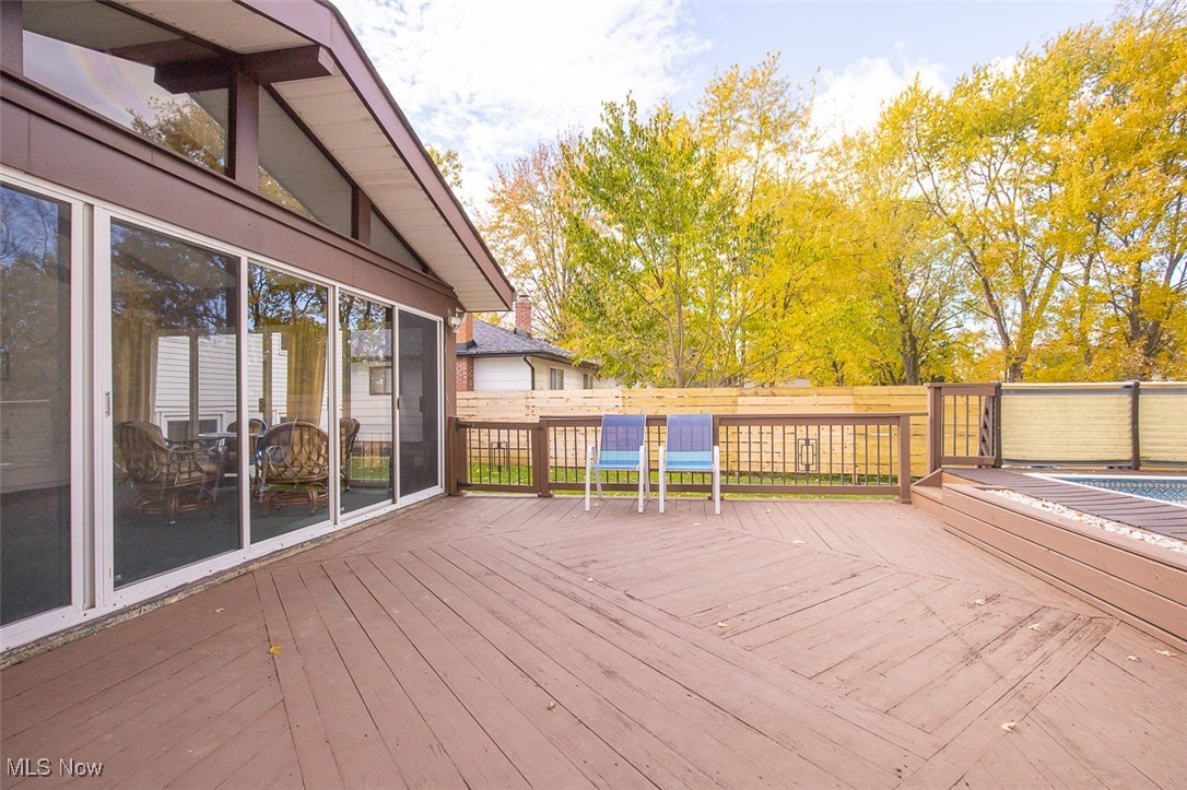 Meadow Circle - Residential