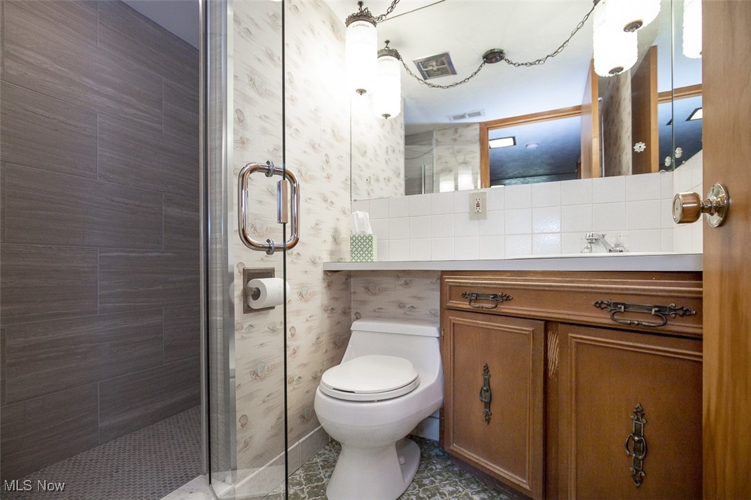 Meadow Circle - Residential