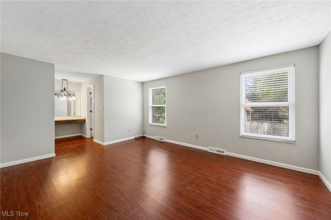 Frst Glen - Residential