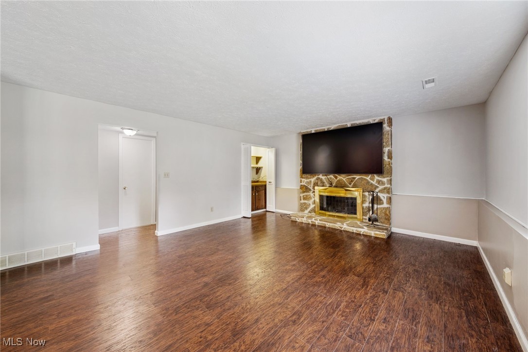 Frst Glen - Residential