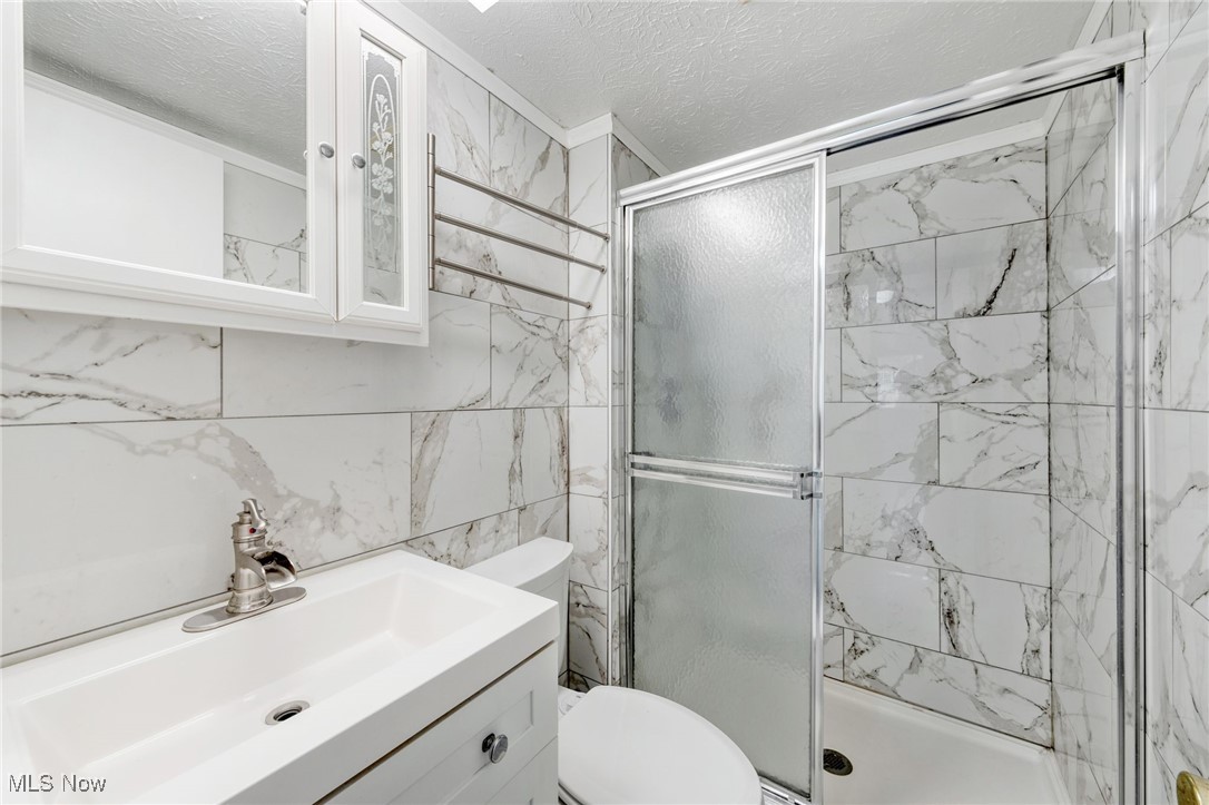 Frst Glen - Residential