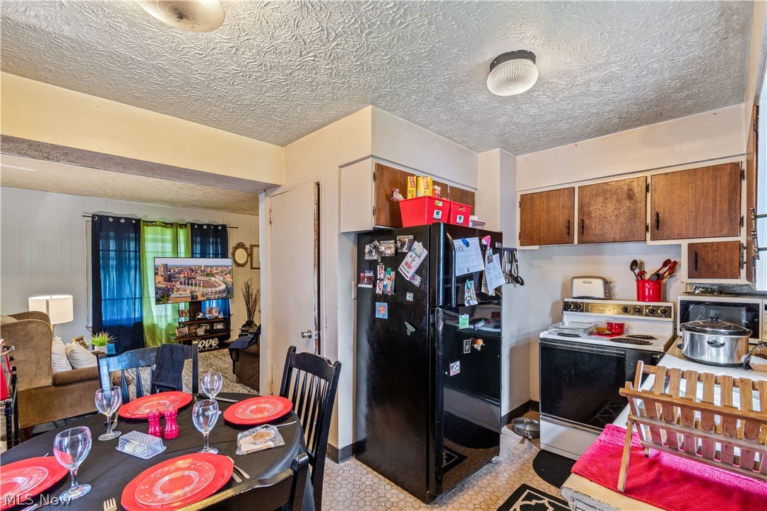 Hawkins Hill - Residential