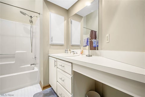 Tiny photo for 593 Meredith Lane, Cuyahoga Falls, OH 44223 (MLS # 5220869)
