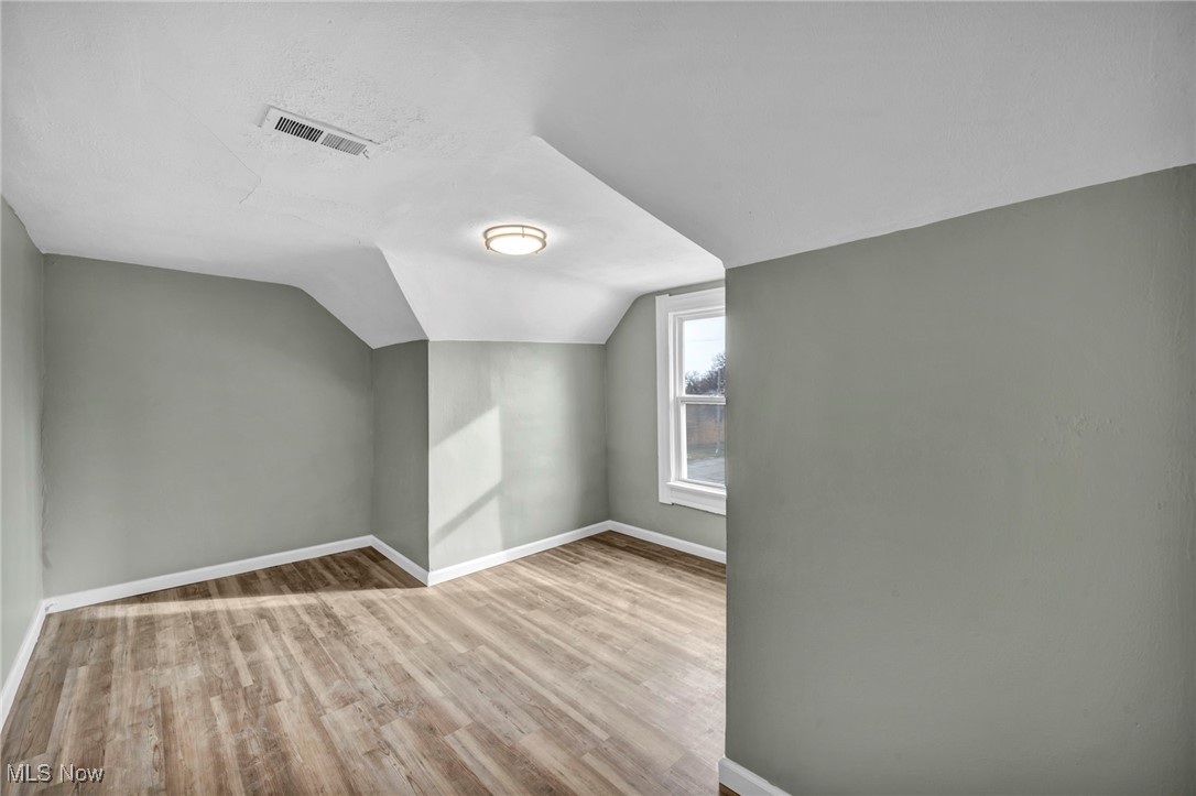 Taylor & Hoyts - Residential Income